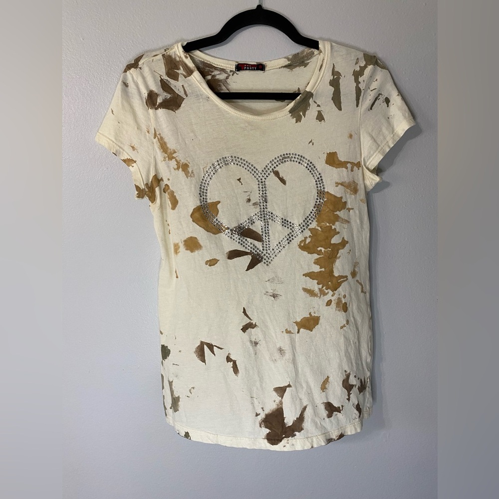 T Party Fashion Cream and Brown Peace sign Heart Tee very soft size large